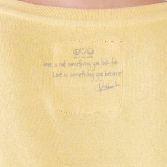 COLD SHOULDER “Cultivate Happiness ” SWEATSHIRT - Picture 3 of 5